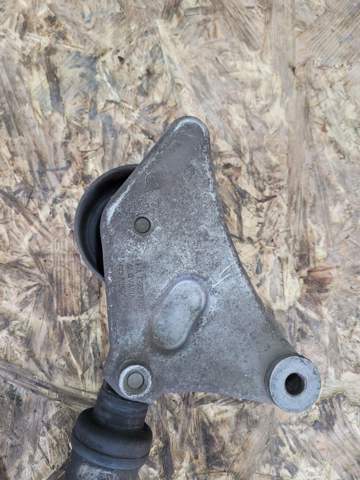 Натяжная планка поликлинового ремня 1662028041 TOYOTA