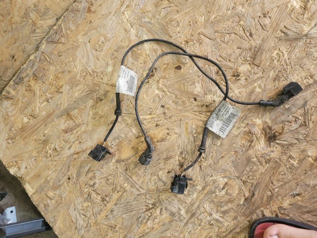 Провод датчика АБС задний правый 30667438 VOLVO
