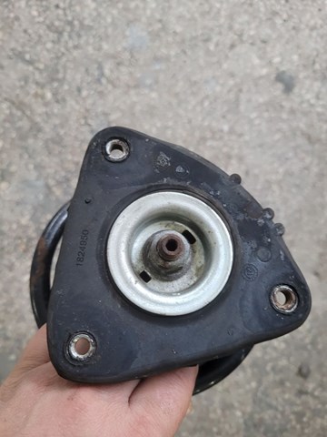 Опора стойки амортизатора переднего 30681546 VOLVO