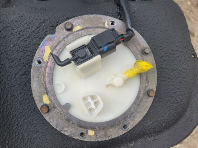 Насос погружной в баке 311104R500 HYUNDAI