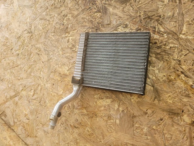 Радиатор печки (отопителя) 31332896 VOLVO