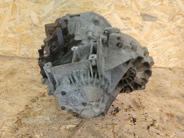 36050232 VOLVO КПП купить в Запорожье