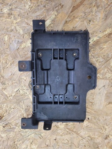 371502P100 HYUNDAI Полка под аккумулятор купить в Днепр