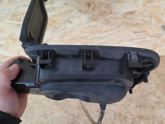 VAG 3CN809857GRU Лючок бензобака в наличии Харьков