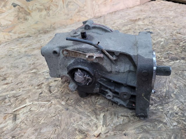 TOYOTA 4111052010 Задний редуктор в наличии Днепр