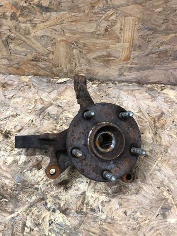 TOYOTA 4321142060 Цапфа передняя правая в наличии Кривой Рог