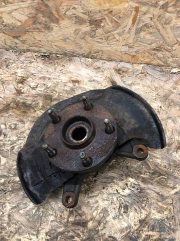 Ступица колеса передняя 4350242020 TOYOTA