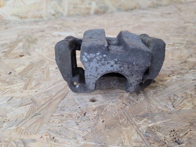 4785042061 TOYOTA Суппорт задний левый купить в Павлоград