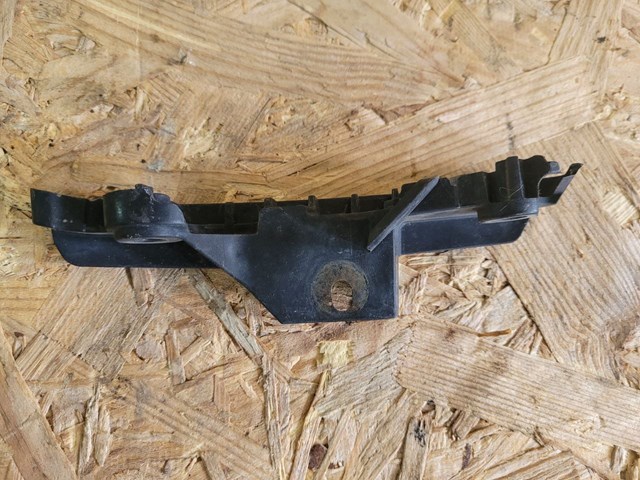 51117385350 BMW Направляющая переднего бампера правая купить в Одесса