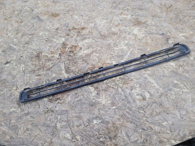 Решетка бампера переднего верхняя 5311242050 TOYOTA