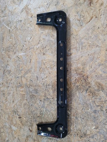 Кронштейн передней балки 544C4EL000 NISSAN