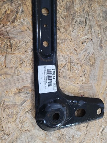 544C4EL000 NISSAN Кронштейн передней балки купить в Львов