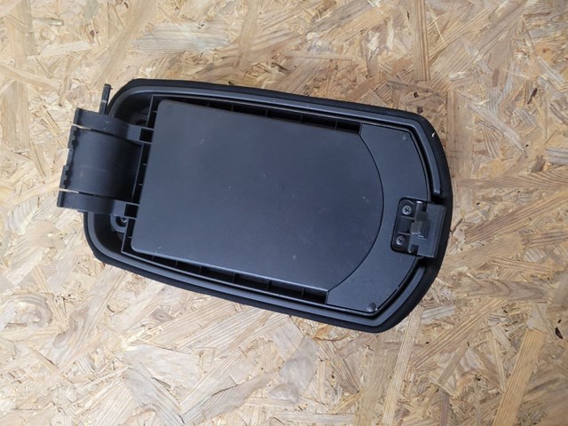 5890542030B1 TOYOTA Крышка подлокотника купить в Хмельницкий