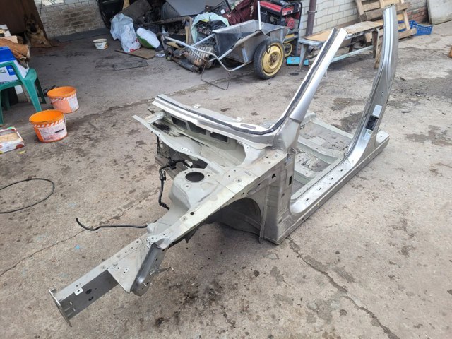 HYUNDAI 646014U000 в наличии Одесса