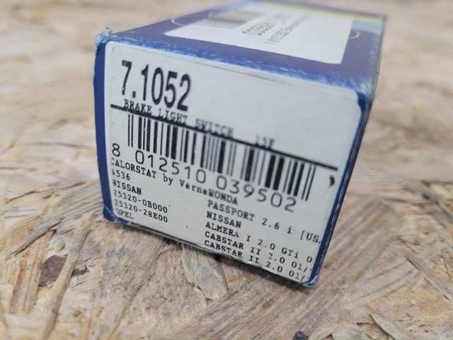 71052 Датчик включения стопсигнала купить Ужгород