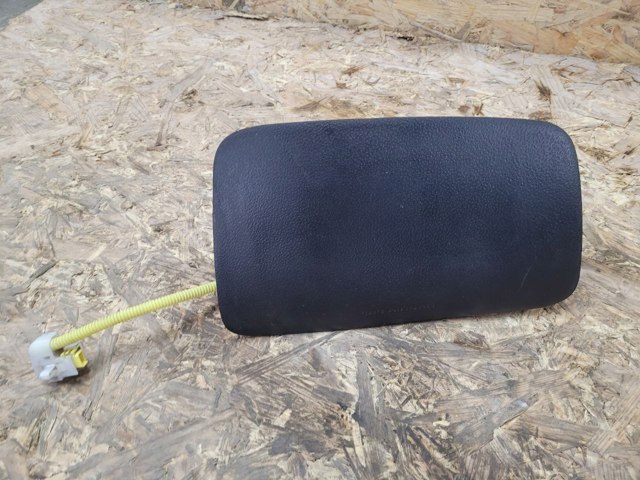 Подушка безопасности (AIRBAG) пассажирская 7397042020B0 TOYOTA