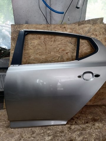 Задняя левая дверь 770032T000 HYUNDAI