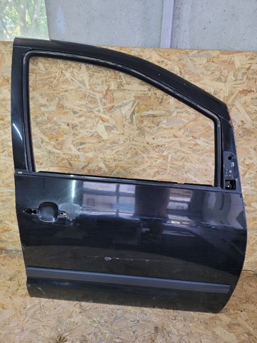 Пассажирская передняя дверь 7M3831022E VAG