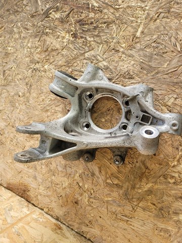 Цапфа правая 7P0505436A VAG