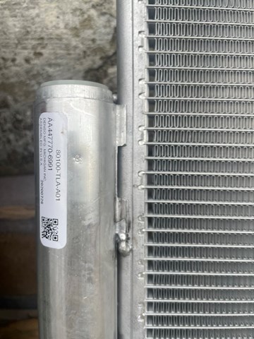 80100TLAA01 HONDA Радиатор кондиционера купить в Черкассы