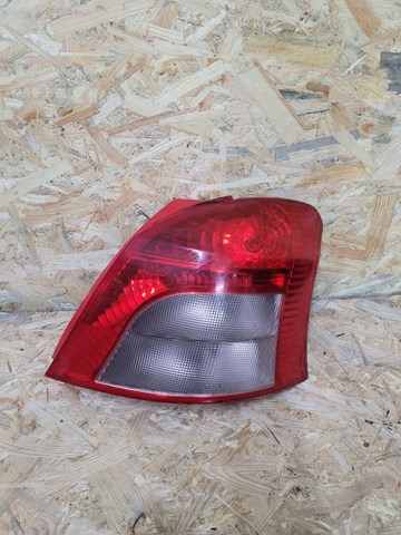 Задняя правая фара 815510D110 TOYOTA