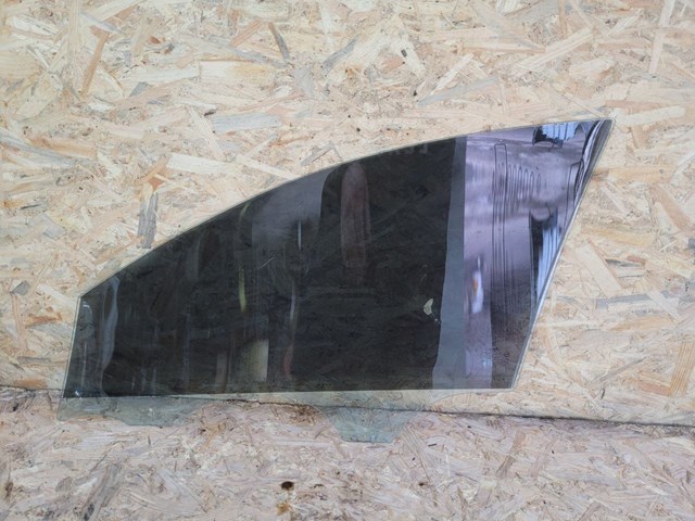 824212L210 HYUNDAI Стекло двери передней правой купить в Украина