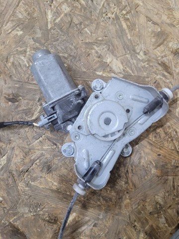 824500U000 HYUNDAI Мотор стеклоподъемника двери передней левой купить в Полтава