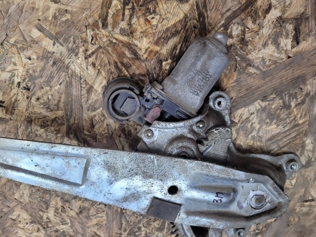 8572032150 TOYOTA Мотор стеклоподъемника двери задней правой купить в Львов