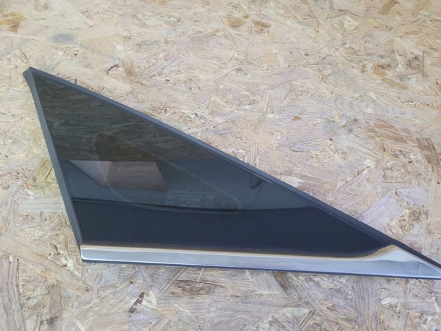 Уголок задней левой двери 878103S110 HYUNDAI