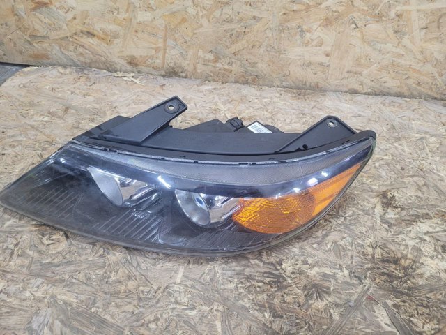 921012P090 HYUNDAI Фара левая купить в Ровно
