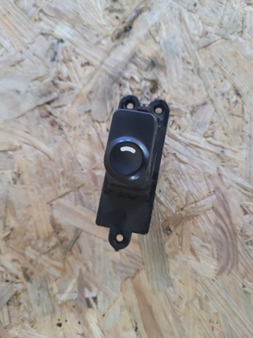 Кнопка подъемника задних стекол 935802L010 HYUNDAI