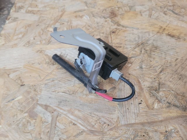 HYUNDAI 954704R000 в наличии Житомир