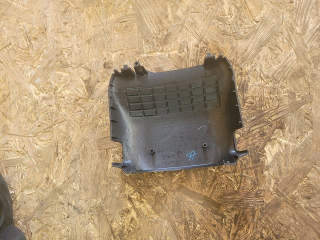 MR402457 MITSUBISHI Накладка рулевой колонки купить в Ужгород