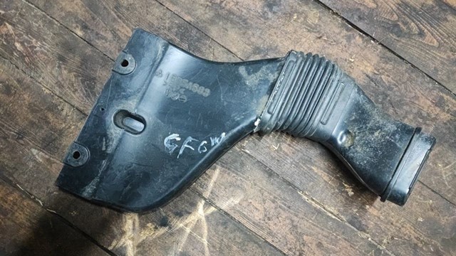 1505A583 MITSUBISHI Воздухозаборник воздушного фильтра купить в Ужгород