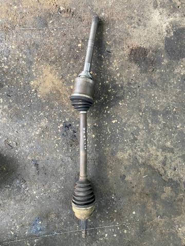 Полуось передняя, правая 3815A176 MITSUBISHI