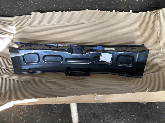 Панель багажного отсека 5257A967 MITSUBISHI