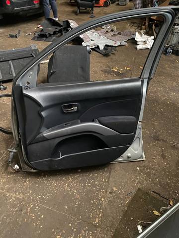 5700A278 MITSUBISHI Дверь передняя правая купить в Черкассы