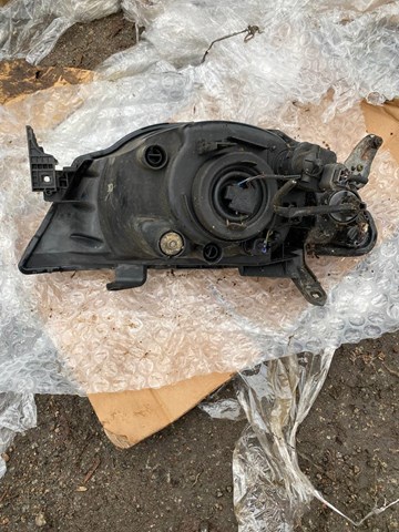 MITSUBISHI 8301B471 Левая фара в наличии Ровно