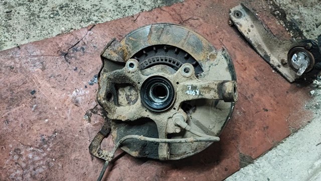 Кожух тормозного диска переднего левого MB699714 MITSUBISHI