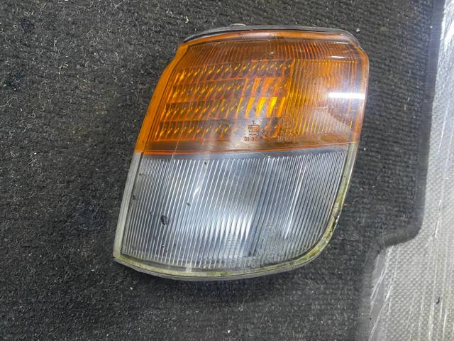 Габарит (указатель поворота) левый MB831081 MITSUBISHI