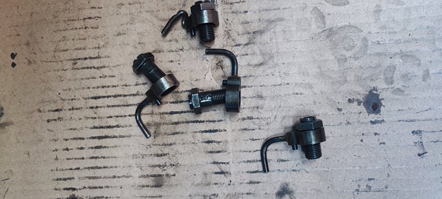 Клапан регулировки давления масла MD050249 MITSUBISHI