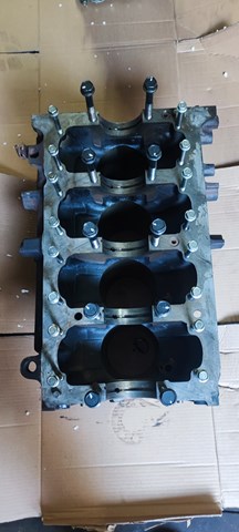 ME203011 MITSUBISHI Блок цилиндров двигателя купить в Ровно