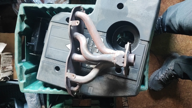 Газопроводы (коллектор выпускной) MN178401 MITSUBISHI