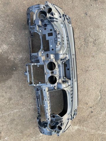Панель салона передняя "торпедо", нижняя часть MR951725HA MITSUBISHI