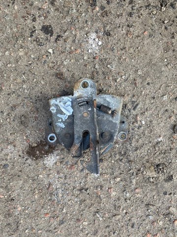 MR970984 MITSUBISHI Замок капота купить в Павлоград