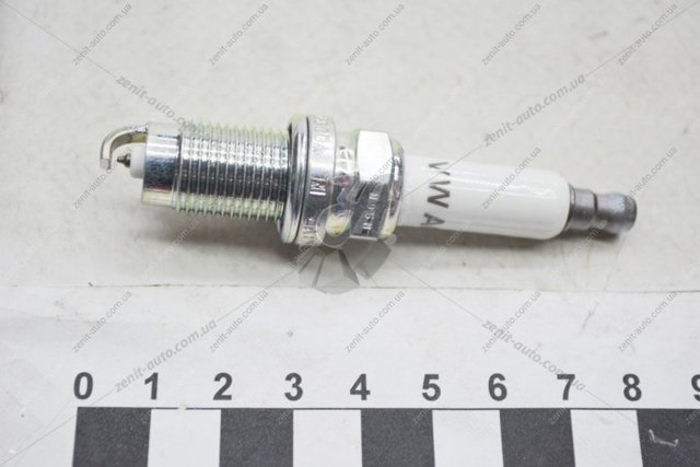 VAG 03F905600A Свеча зажигания в наличии Киев