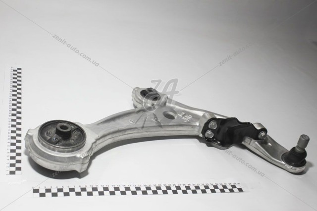Передний нижний рычаг 54500JN00B NISSAN