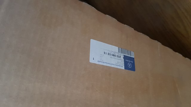 Pára-lama dianteiro esquerdo A2038800318 Mercedes
