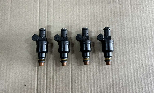 Топливные форсунки 0280150444 BOSCH