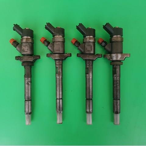 Форсунка дизельная в сборе 0445110259 BOSCH